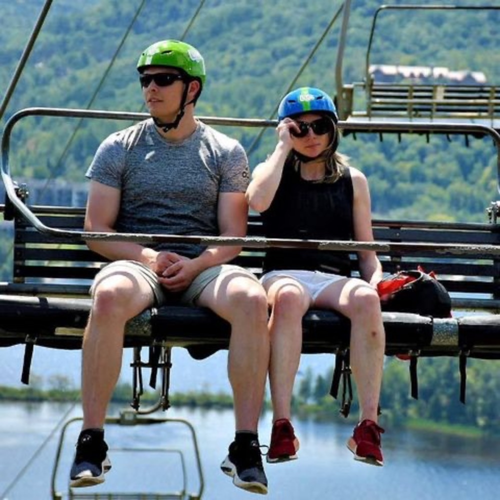 Meet your Posher, Adrienne